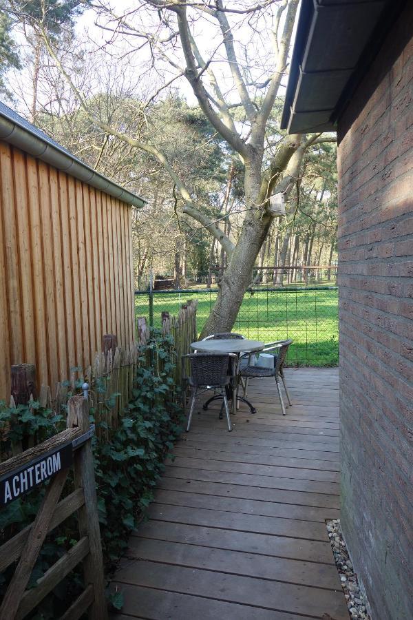 B&B Achterom Loon op Zand Экстерьер фото
